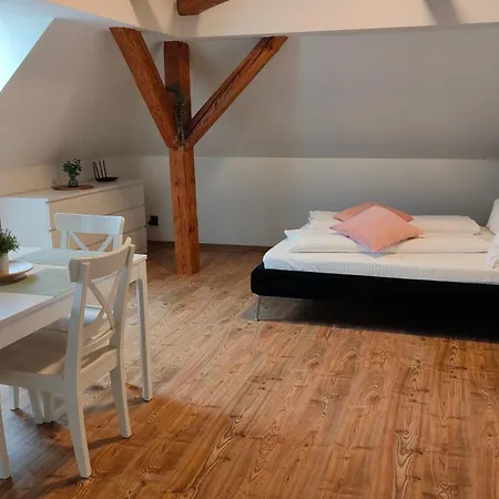 V Podhuri Krkonos